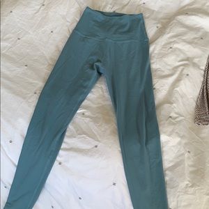 Beyond yoga take me higher legging